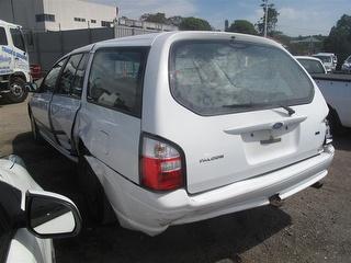 WHITE 2005 FORD BF FALCON XT STATION WAGON: